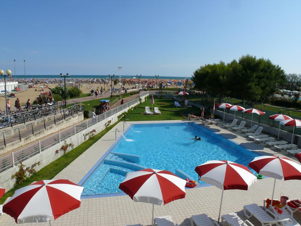 Residence Panorama Apart Hotel 比比翁 外观 照片